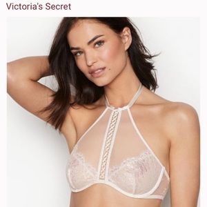 VICTORIA’S SECRET NWT women’s size XS light pink very sexy Bralette bra